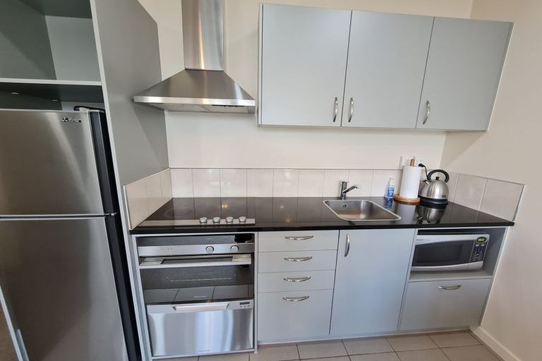 Photo of property in Royal Court Apartments, 1193unit Hinemoa Street, Rotorua, 3010