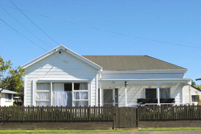 Photo of property in 72 Riverview Road, Huntly, 3700