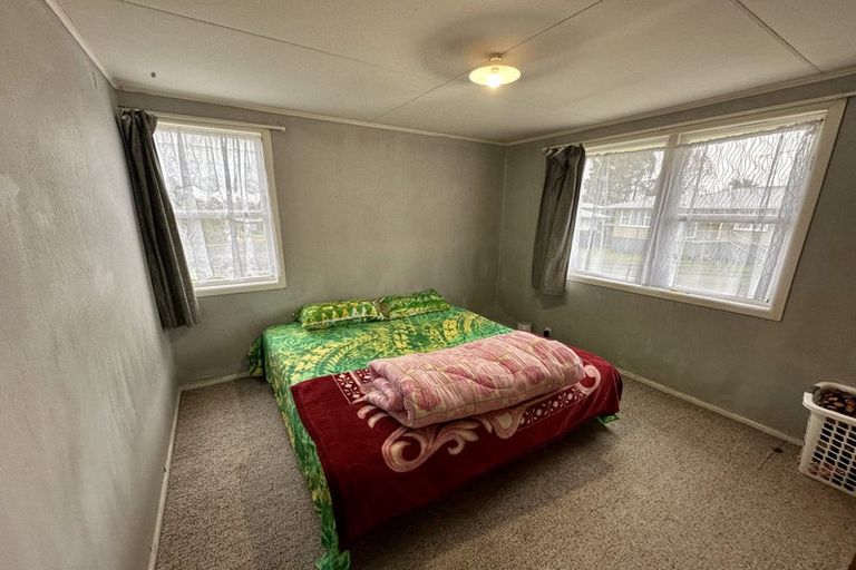 Photo of property in 1 George Place, Tokoroa, 3420