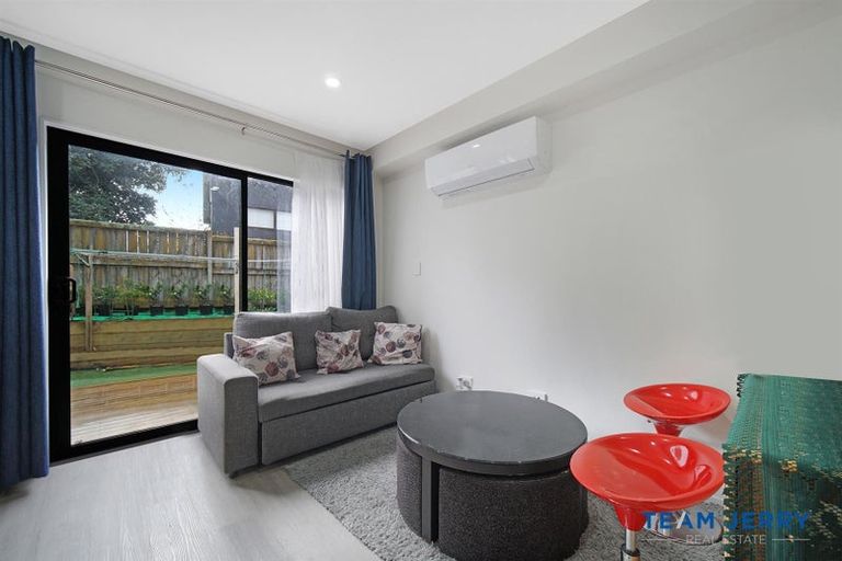 Photo of property in 15d William Avenue, Manurewa, Auckland, 2102