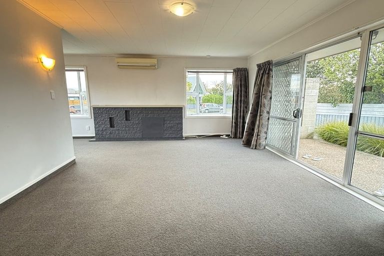 Photo of property in 4 Lerwick Street, Tamatea, Napier, 4112