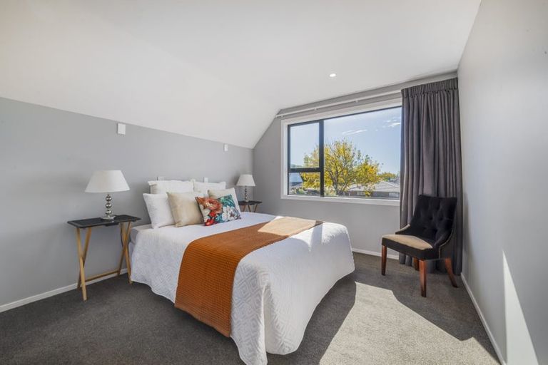 Photo of property in 17 Sayers Crescent, Ilam, Christchurch, 8041