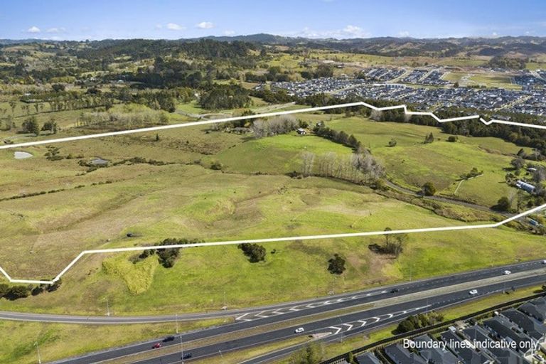 Photo of property in 46 Old Pine Valley Road, Dairy Flat, Silverdale, 0992