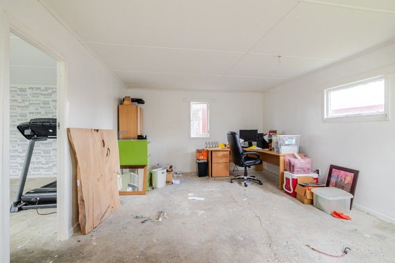 Photo of property in 472 Range Road, Woodville, 4997