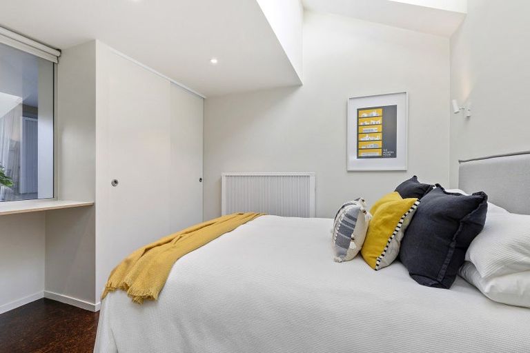 Photo of property in 17a Fife Lane, Miramar, Wellington, 6022