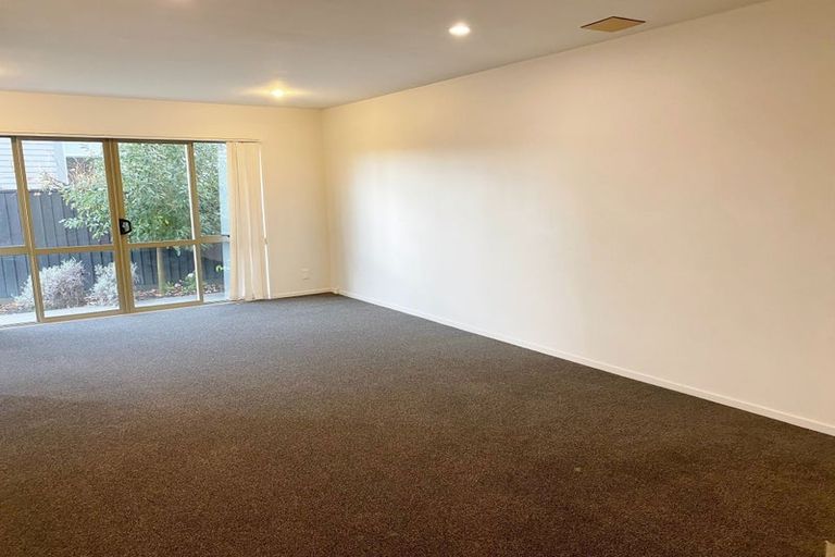 Photo of property in 18 Mona Vale Avenue, Riccarton, Christchurch, 8011