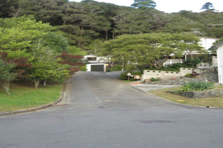 Photo of property in 8 Haven Grove, Naenae, Lower Hutt, 5011