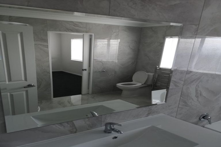 Photo of property in 380 Chapel Road, Flat Bush, Auckland, 2016