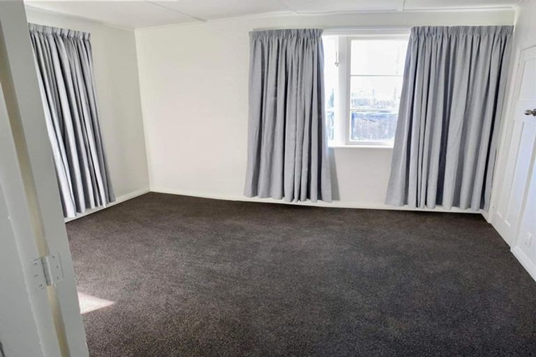 Photo of property in 69 Racecourse Road, Waipukurau, 4200