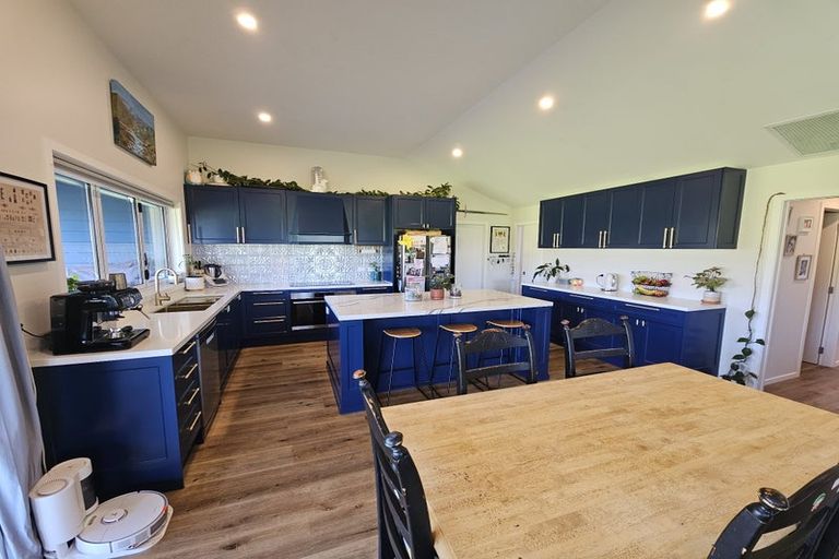Photo of property in 33 Oriwa Lane, Levin, 5571