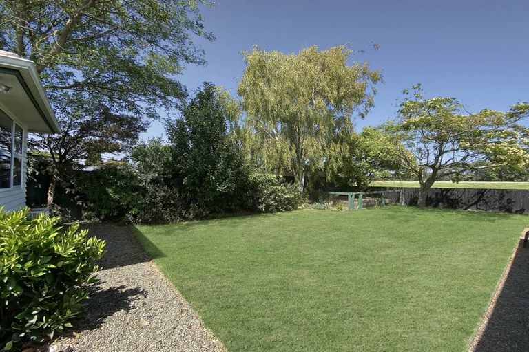 Photo of property in 8 Rollesby Street, Hoon Hay, Christchurch, 8025