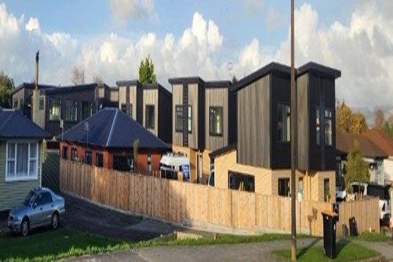 Photo of property in 8/61 Botanical Road, Takaro, Palmerston North, 4412