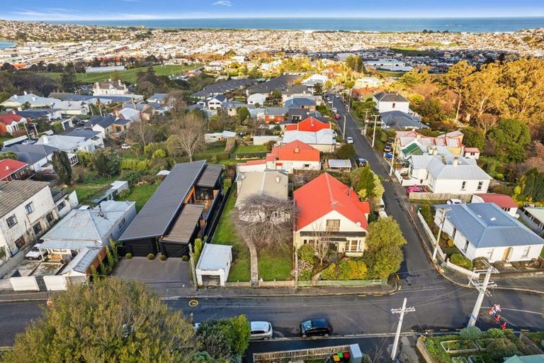 Photo of property in 21 Neidpath Road, The Glen, Dunedin, 9011