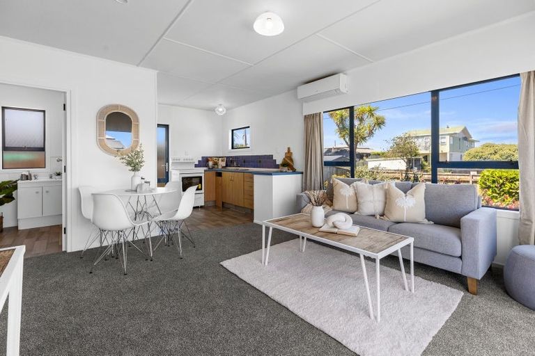 Photo of property in 89c Simpson Road, Papamoa Beach, Papamoa, 3118