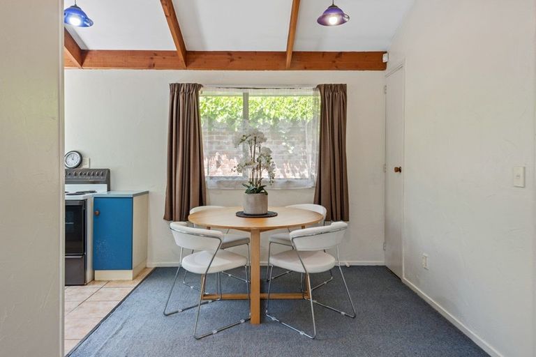 Photo of property in 10 Lindores Street, Addington, Christchurch, 8024