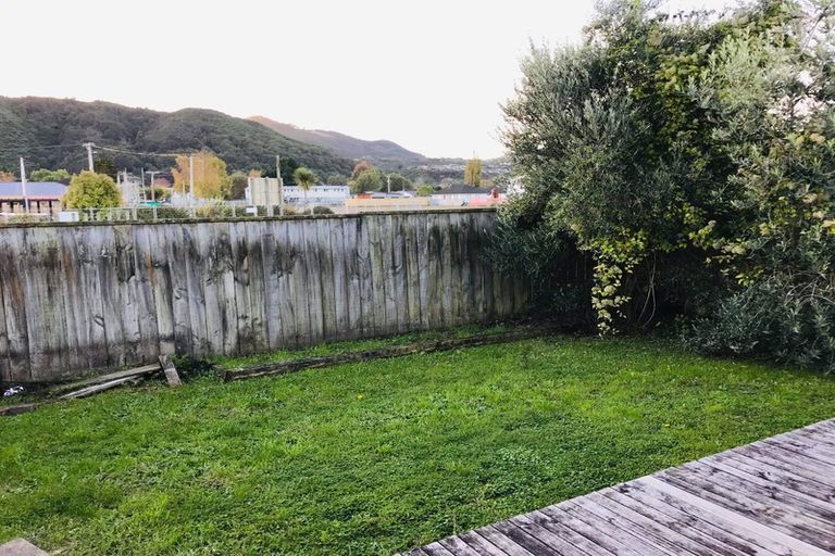 Photo of property in 11f1- Totara Street, Trentham, Upper Hutt, 5018