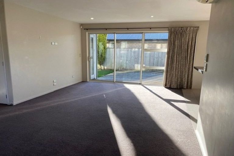 Photo of property in 28 Hakatere Road, Pegasus, 7612