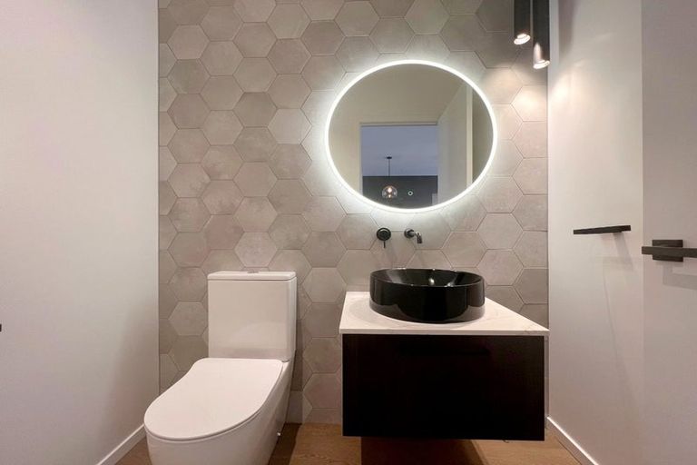 Photo of property in 23 Lakewood Lane, Cambridge, 3434