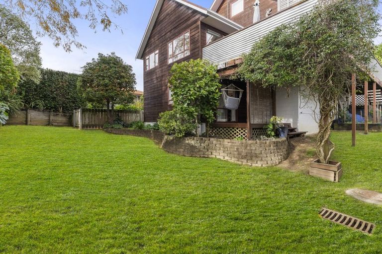 Photo of property in 2/51 Union Road, Howick, Auckland, 2014