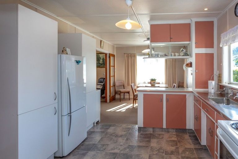 Photo of property in 602 Queen Street, Thames, 3500