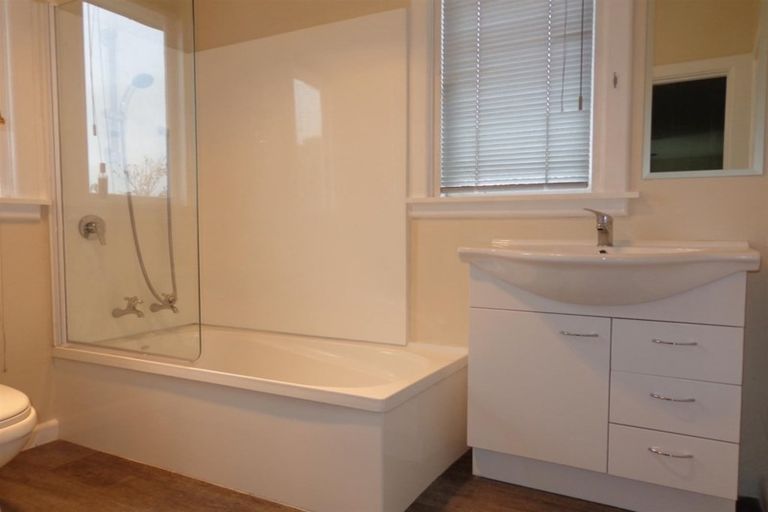 Photo of property in 99 Edgeware Road, St Albans, Christchurch, 8014