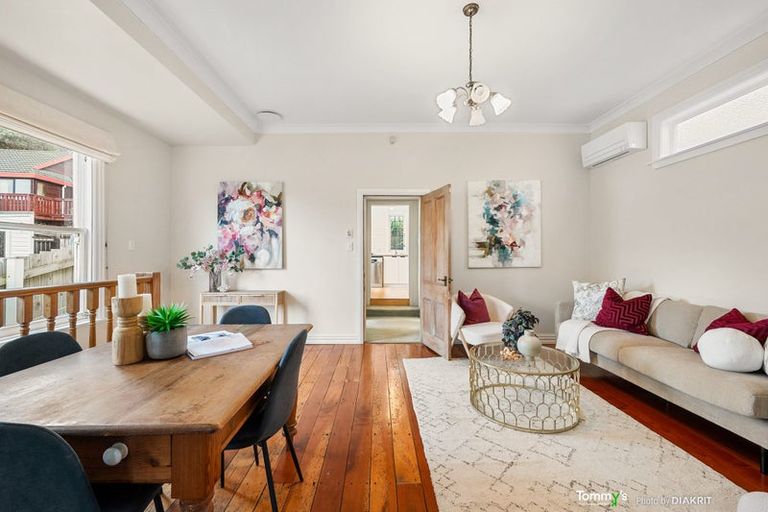 Photo of property in 21 Harland Street, Brooklyn, Wellington, 6021