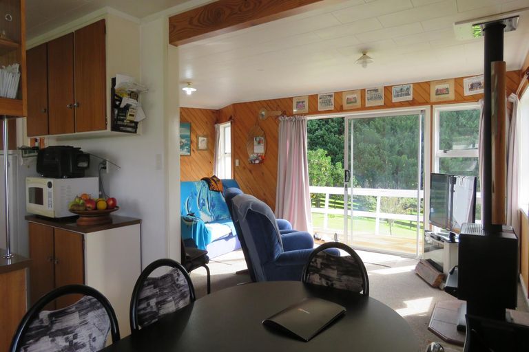 Photo of property in 8 Mills Access Road, Totara North, Kaeo, 0479