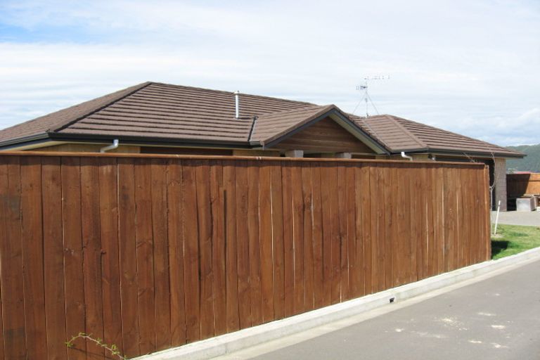Photo of property in 6 Manhattan Court, Paraparaumu Beach, Paraparaumu, 5032