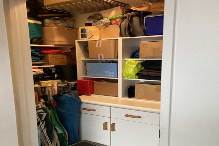 Photo of property in 2/71 Balmain Road, Birkenhead, Auckland, 0626