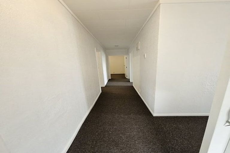 Photo of property in 19 Mamaku Street, Paraparaumu, 5032