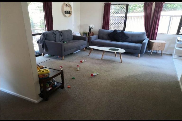 Photo of property in 3/85 Kaurilands Road, Titirangi, Auckland, 0604