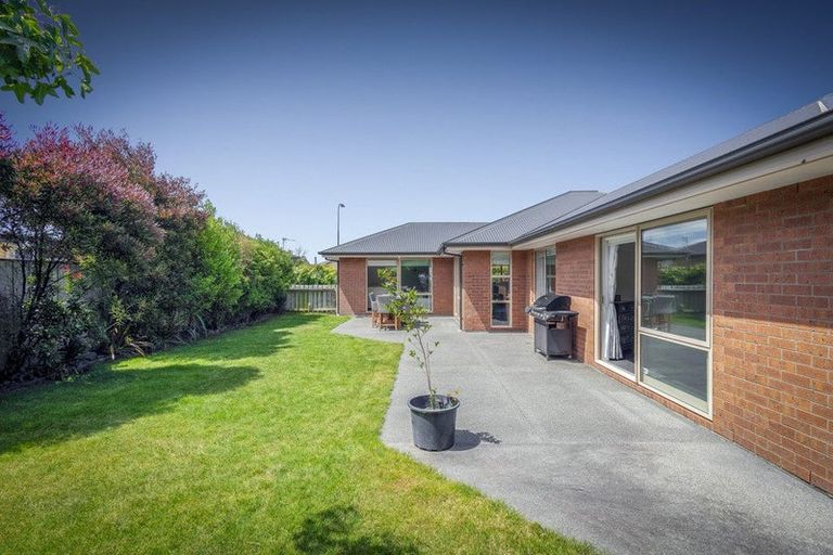 Photo of property in 5 Highworth Crescent, Rolleston, 7615