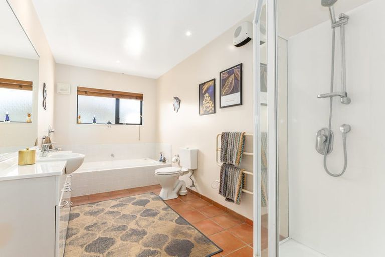 Photo of property in 20 The Masthead, Whitby, Porirua, 5024