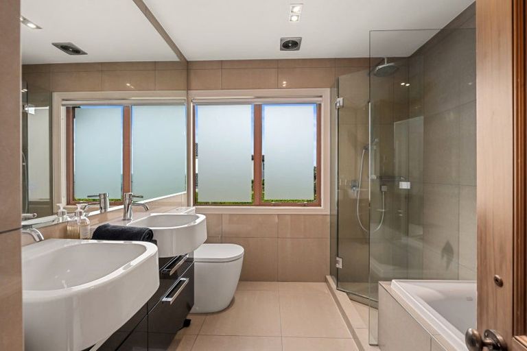 Photo of property in 207 Beach Road, Campbells Bay, Auckland, 0630