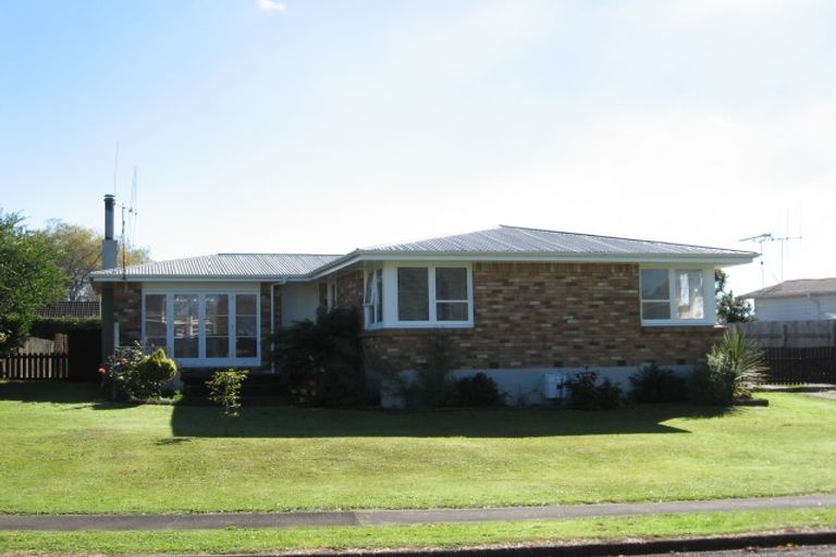 Photo of property in 8 Lauriston Street, Tokoroa, 3420