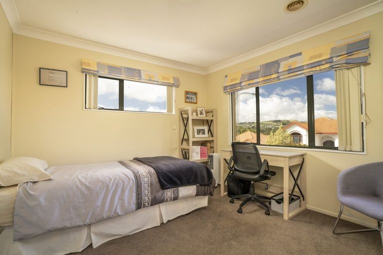 Photo of property in 4 Claverton Grove, Churton Park, Wellington, 6037