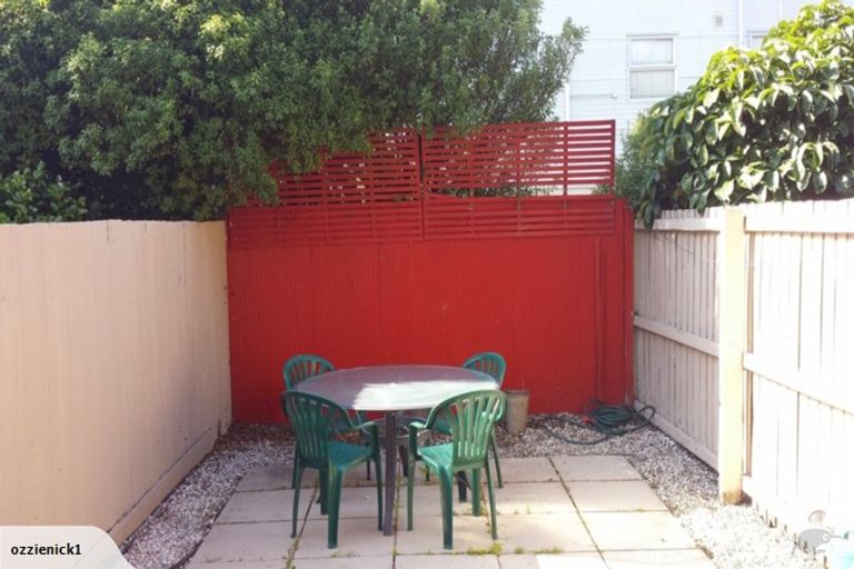 Photo of property in 3/37 Geraldine Street, Edgeware, Christchurch, 8013