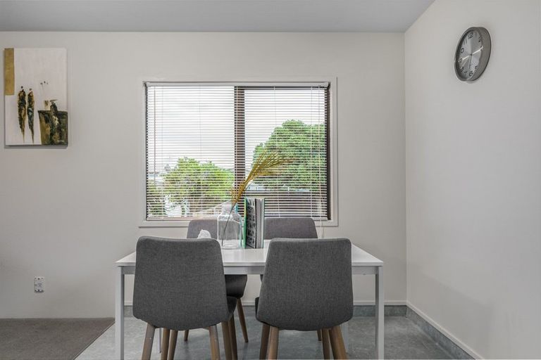 Photo of property in 2/56 Jellicoe Road, Manurewa, Auckland, 2102