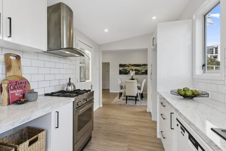 Photo of property in 92 Wexford Road, Miramar, Wellington, 6022