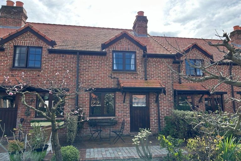 Photo of property in 5/6 Quiet Woman Way, Monaco, Nelson, 7011