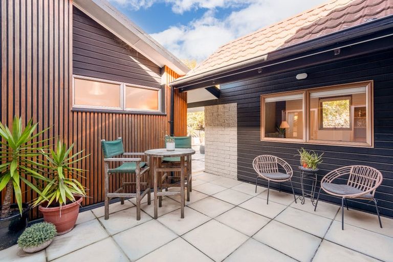 Photo of property in 16 Chilton Drive, Mairehau, Christchurch, 8052