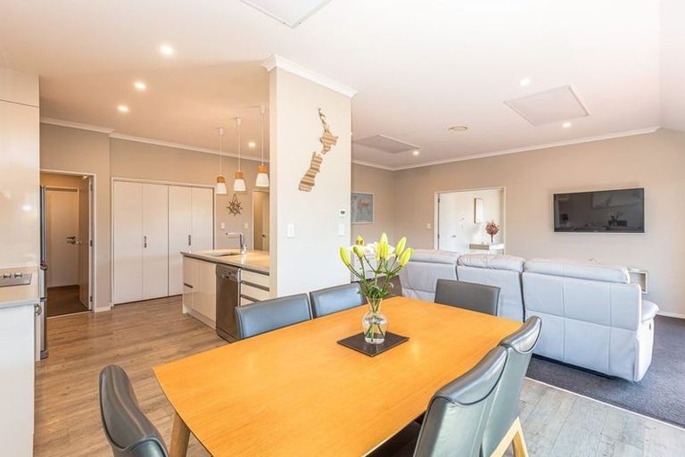 Photo of property in 287a Pine Avenue, South New Brighton, Christchurch, 8062