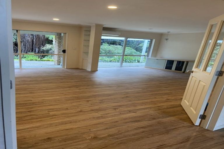 Photo of property in 21 Kinnard Lane, Totara Park, Auckland, 2019