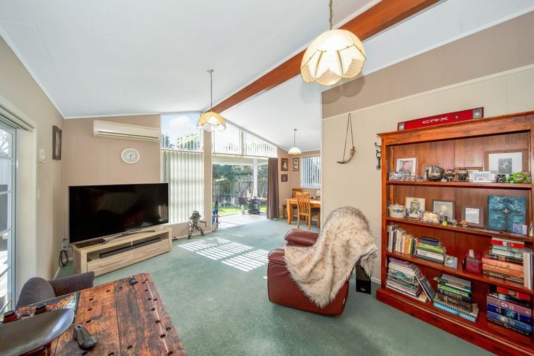 Photo of property in 24 Maire Street, Hawera, 4610