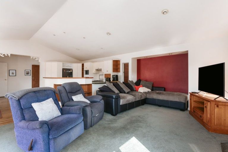 Photo of property in 19 Santa Barbara Drive, Papamoa Beach, Papamoa, 3118