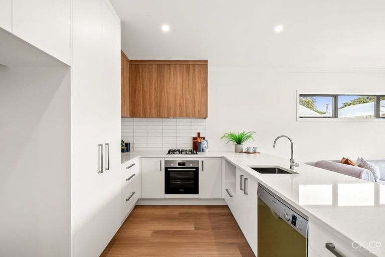 Photo of property in 62a Bell Road, Waiwhetu, Lower Hutt, 5010