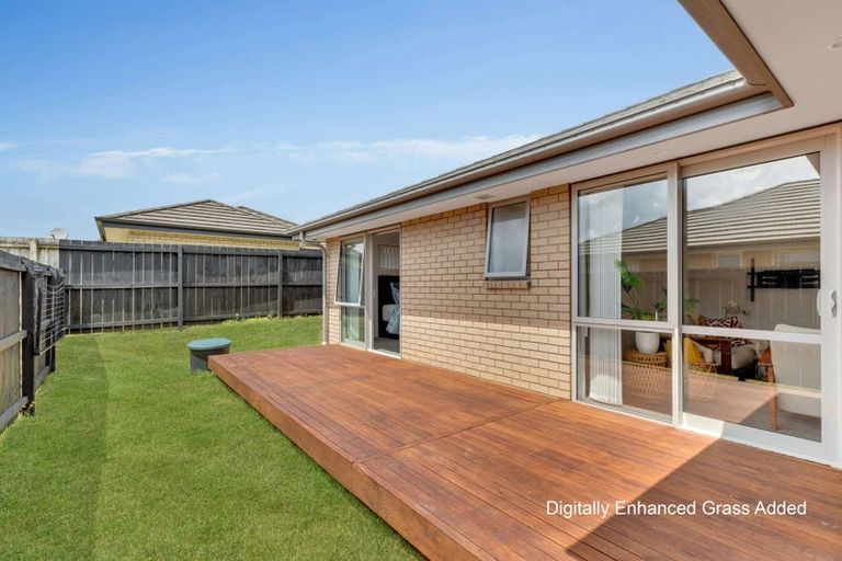 Photo of property in 17 Perla Road, Pukekohe, 2120