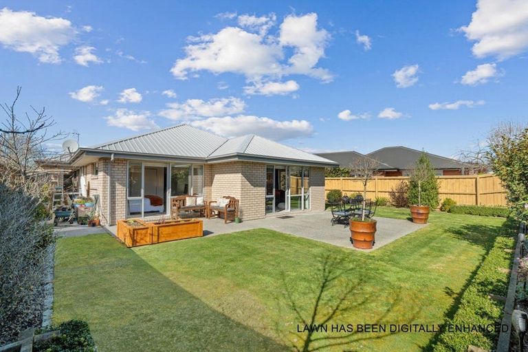 Photo of property in 6 Fernham Way, Rolleston, 7615