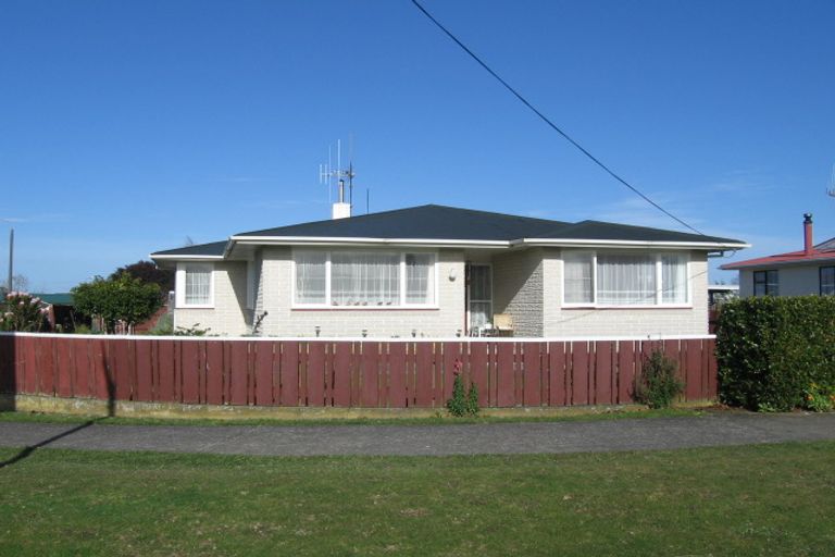 Photo of property in 58 Sherwill Street, Feilding, 4702