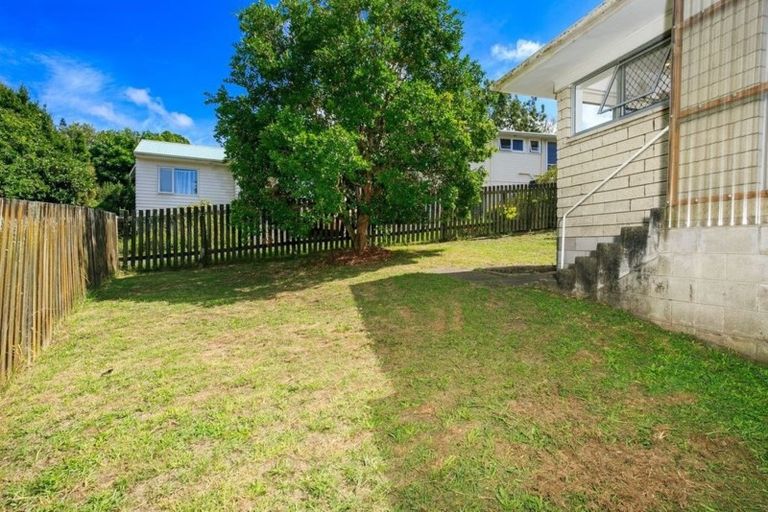 Photo of property in 2/19 Hamilton Place, Glenfield, Auckland, 0629